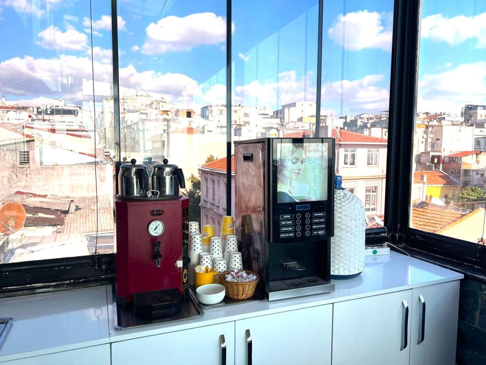 Boutique Kaya Royal Hotel Истанбул Екстериор снимка