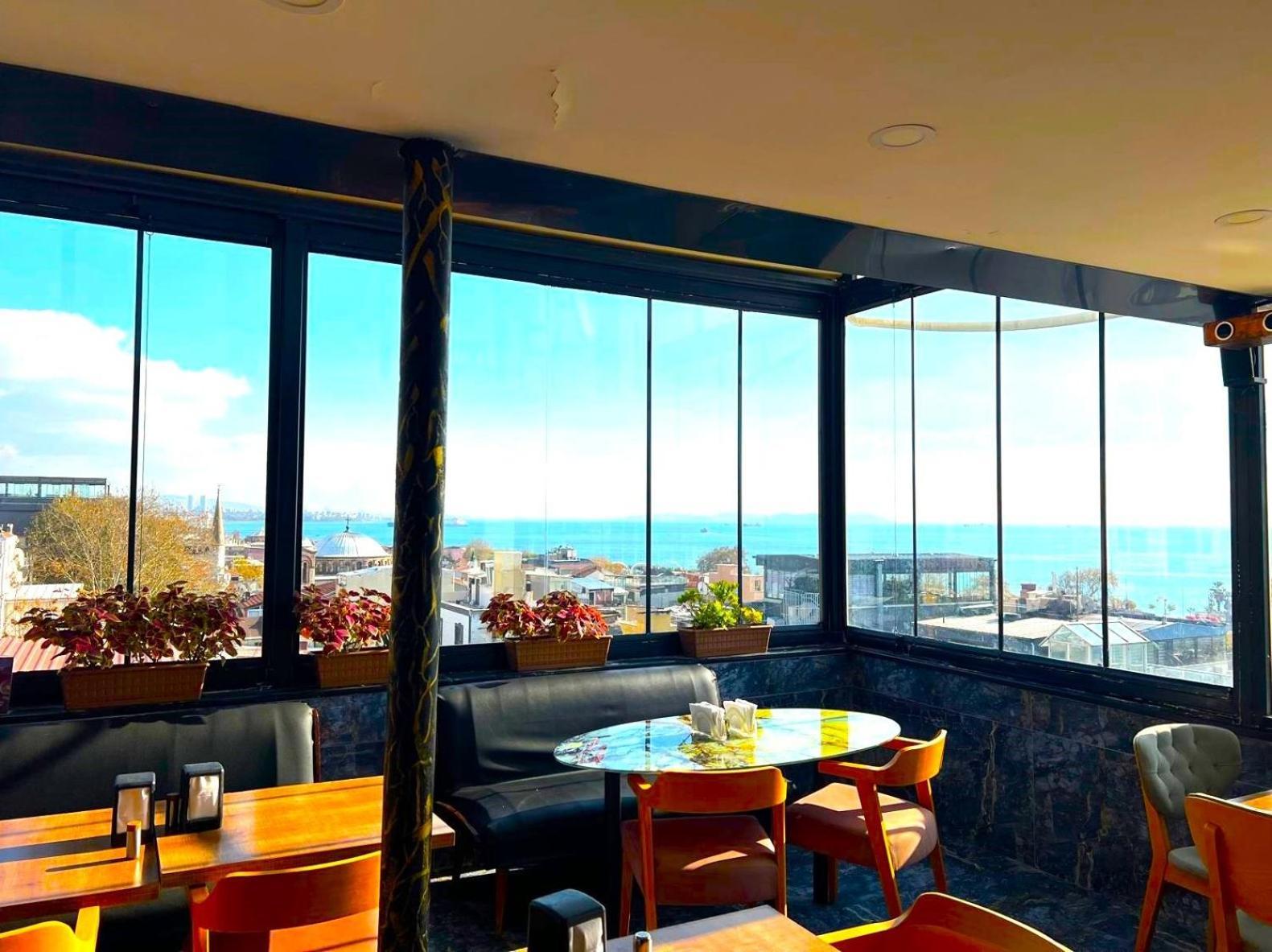 Boutique Kaya Royal Hotel Истанбул Екстериор снимка