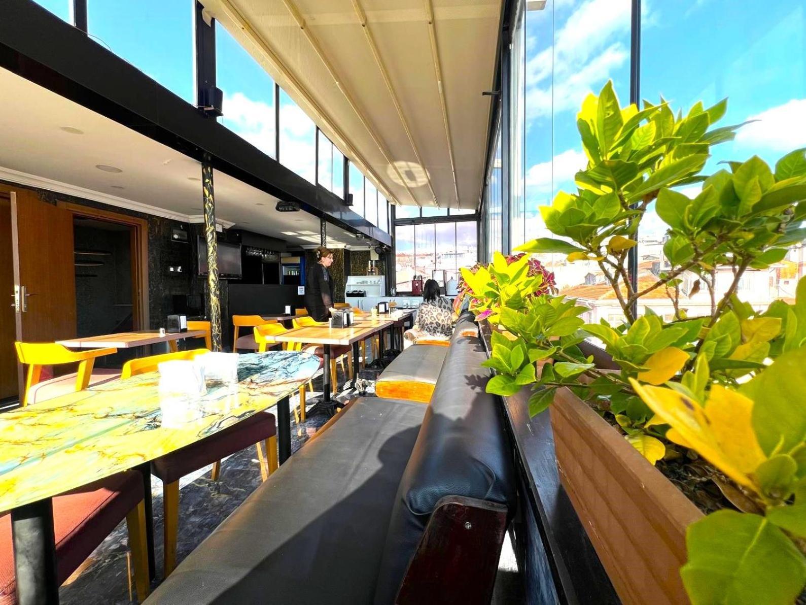 Boutique Kaya Royal Hotel Истанбул Екстериор снимка