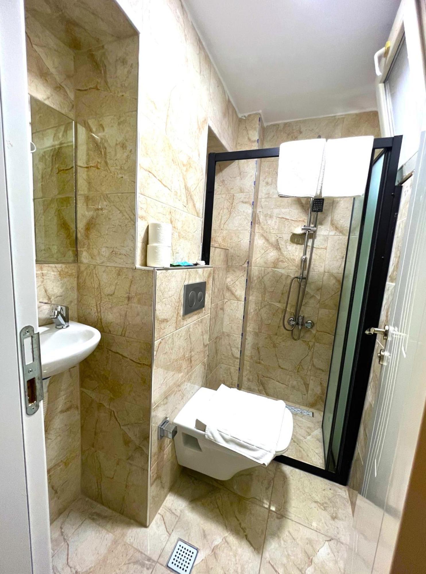 Boutique Kaya Royal Hotel Истанбул Екстериор снимка