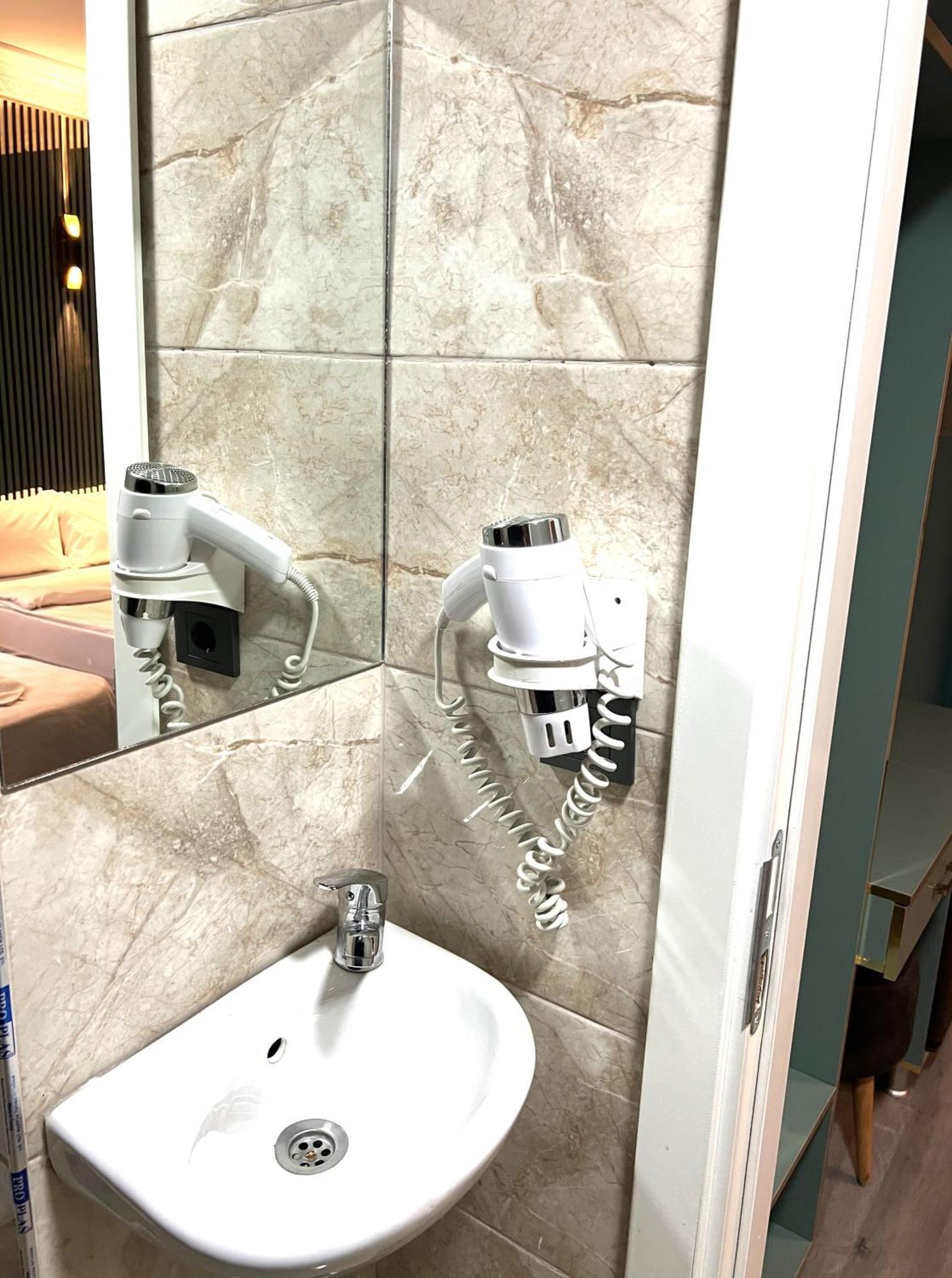 Boutique Kaya Royal Hotel Истанбул Екстериор снимка